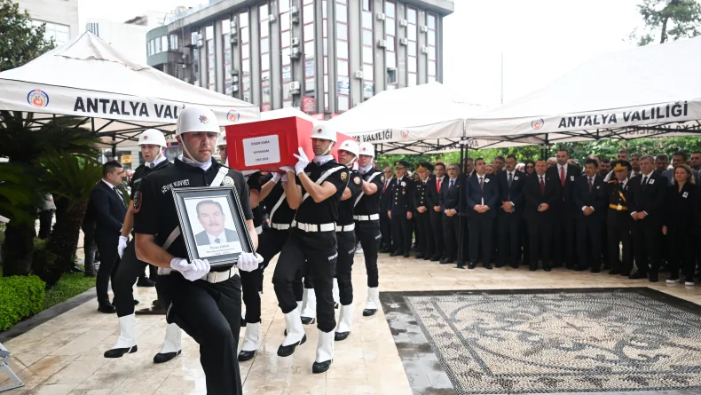Muratpaşa Kaymakamı İhsan Kara hayatını kaybetti (2)