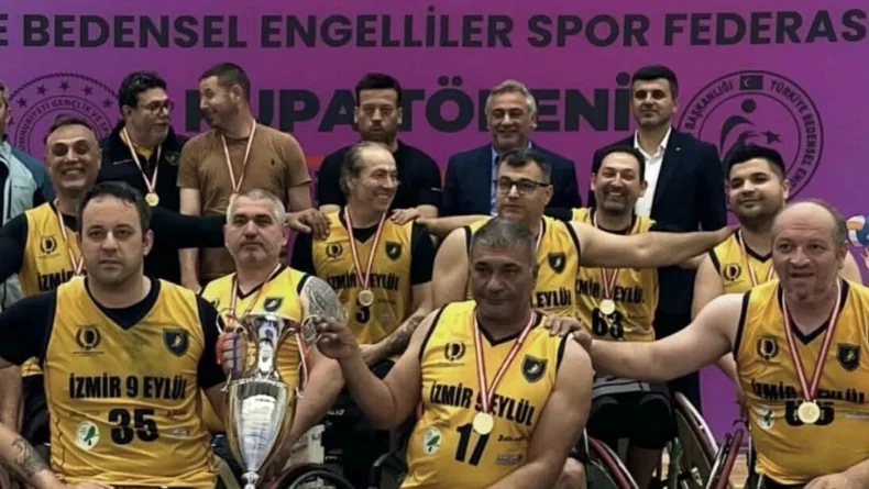 Namağlup şampiyon tekerlekli sandalye basketbol takımının hedefi Süper Lig