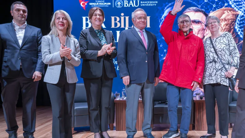 Nobel ödüllü Prof. Dr. Aziz Sancar’a, BAU’lu öğrencilerden yoğun ilgi