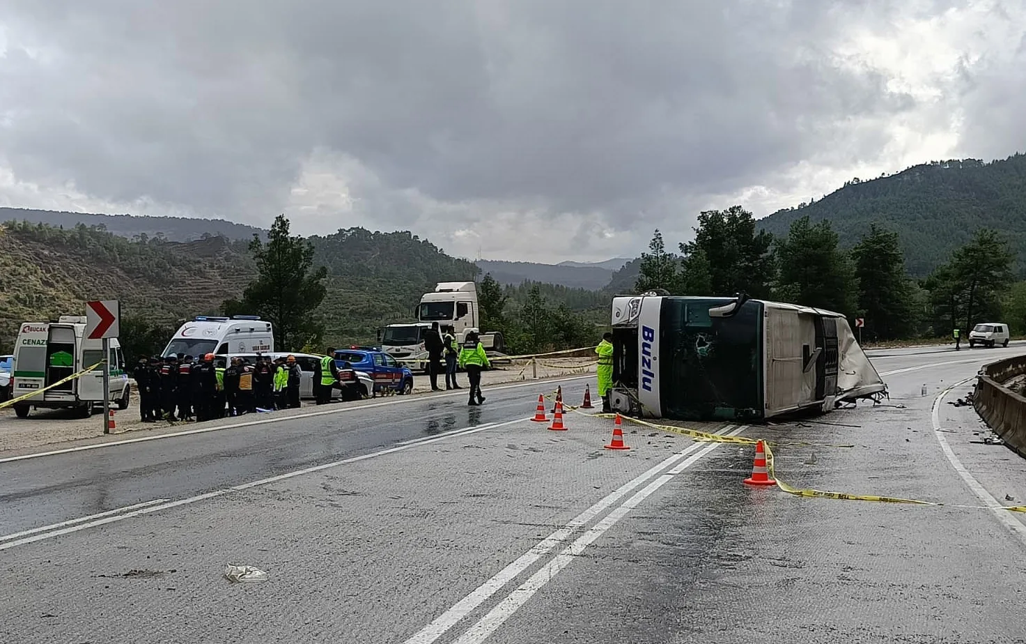 Ölümlü otobüs kazasında şoför tutuklandı