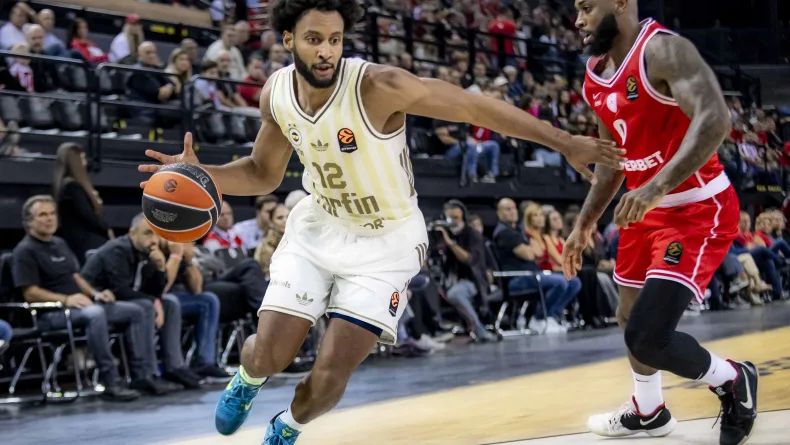 Olympiakos - Fenerbahçe Tarfin: 61-64