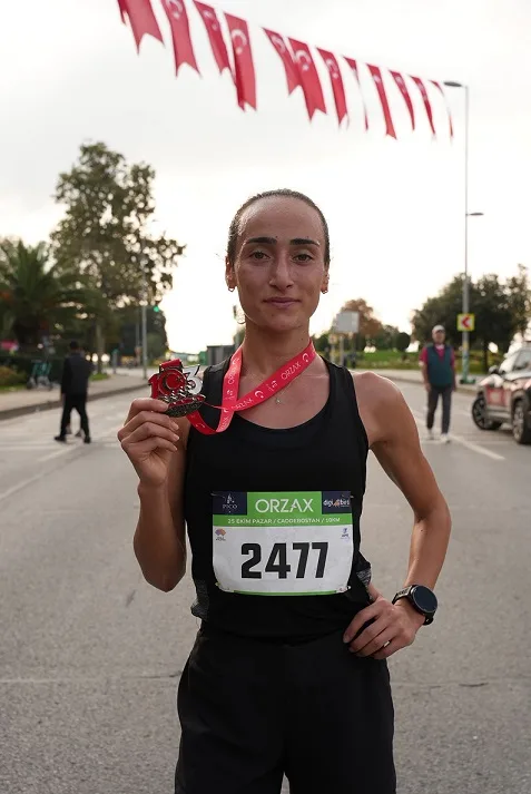 ORZAX 10K Cumhuriyet Koşusu Kadıköy’de binlerce kişiyi buluşturdu