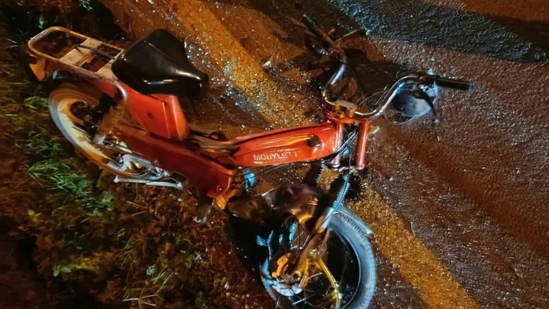 Otomobille çarpışan motosikletin sürücüsü öldü