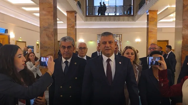 Özgür Özel'den genel kurulu terk etmelerine ilişkin açıklama