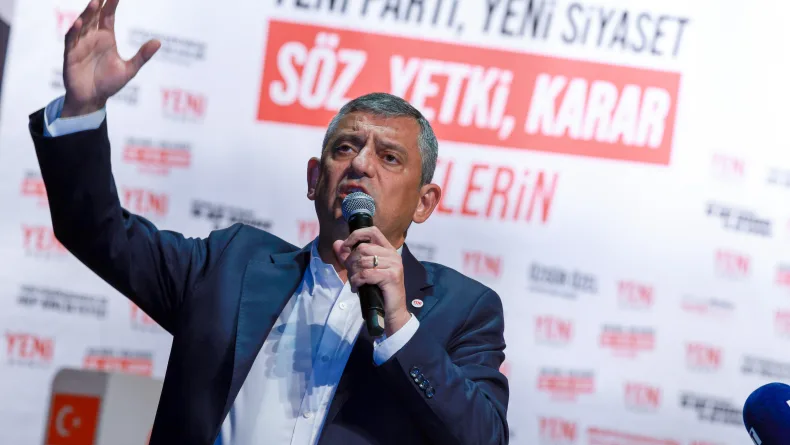 Özgür Özel: Türkiye'nin yeni bir enerjiye ihtiyacı var