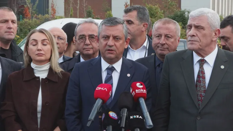 Özgür Özel ve Müsavat Dervişoğlu, İBB davası sonrası konuştu