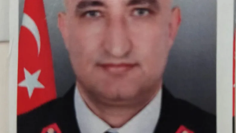 Parkta spor yaparken kalp krizi geçiren astsubay hayatını kaybetti