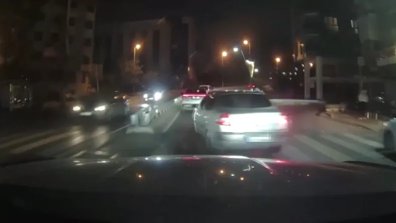 Pendik’te makas atarak trafiği tehlikeye düşüren sürücüye 90 bin lira ceza