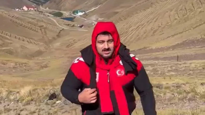 Rıza Kayaalp, dünya şampiyonalarında 11'inci madalya için Erzurum'da oksijen depoluyor