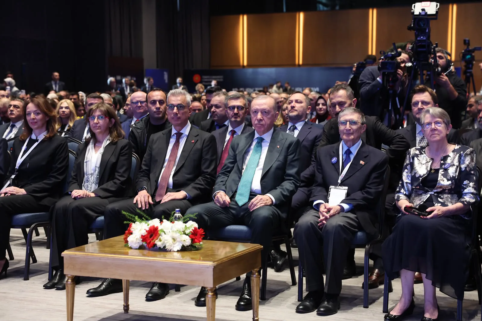 Sağlık Bakanı Memişoğlu, TÜSEB Teşvik Ödülleri Töreni'ne katıldı