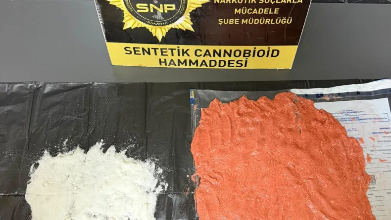 Sakarya’da 1 ton 772 kilo bonzai üretilebilecek hammadde ele geçirildi: 5 tutuklama