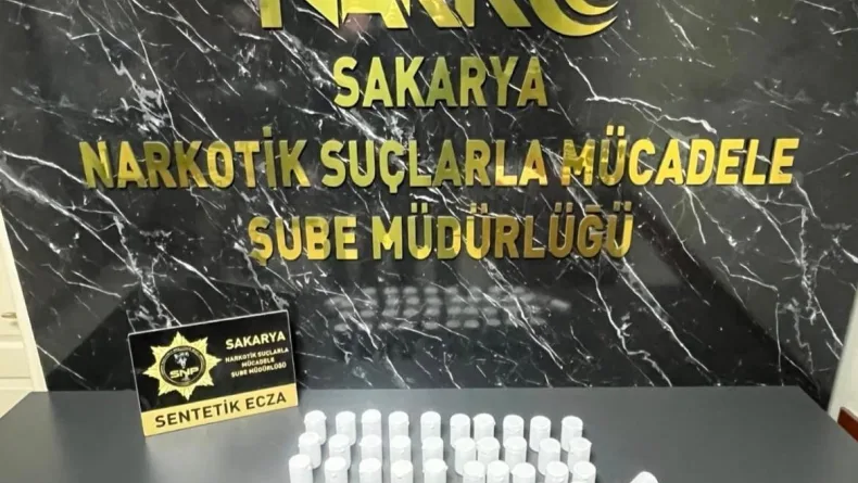 Sakarya’da uyuşturucu operasyonu: 3 tutuklama