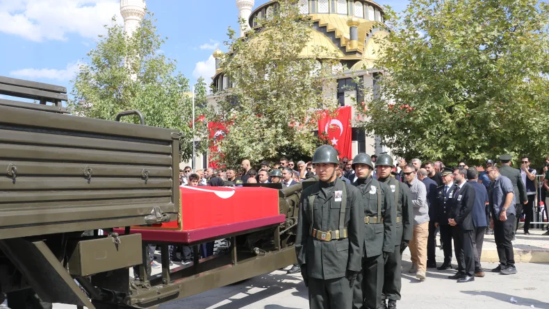 Şehit uzman çavuş, Elazığ’da toprağa verildi