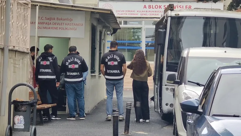 Sermaye piyasası soruşturmasında gözaltındaki 12 şüpheli adliyeye sevk edildi
