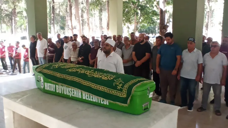 Silivri'de batan geminin kaptanı, Hatay'da toprağa verildi