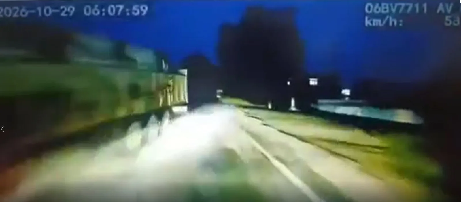 Şırnak’ta otobüs şoförünün öldüğü, 14 kişinin yaralandığı kaza kamerada