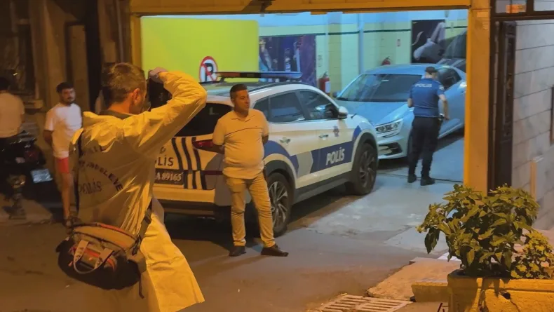 Şişli’de odadaki silah sesini duyan anne, oğlunu başından vurulmuş halde buldu