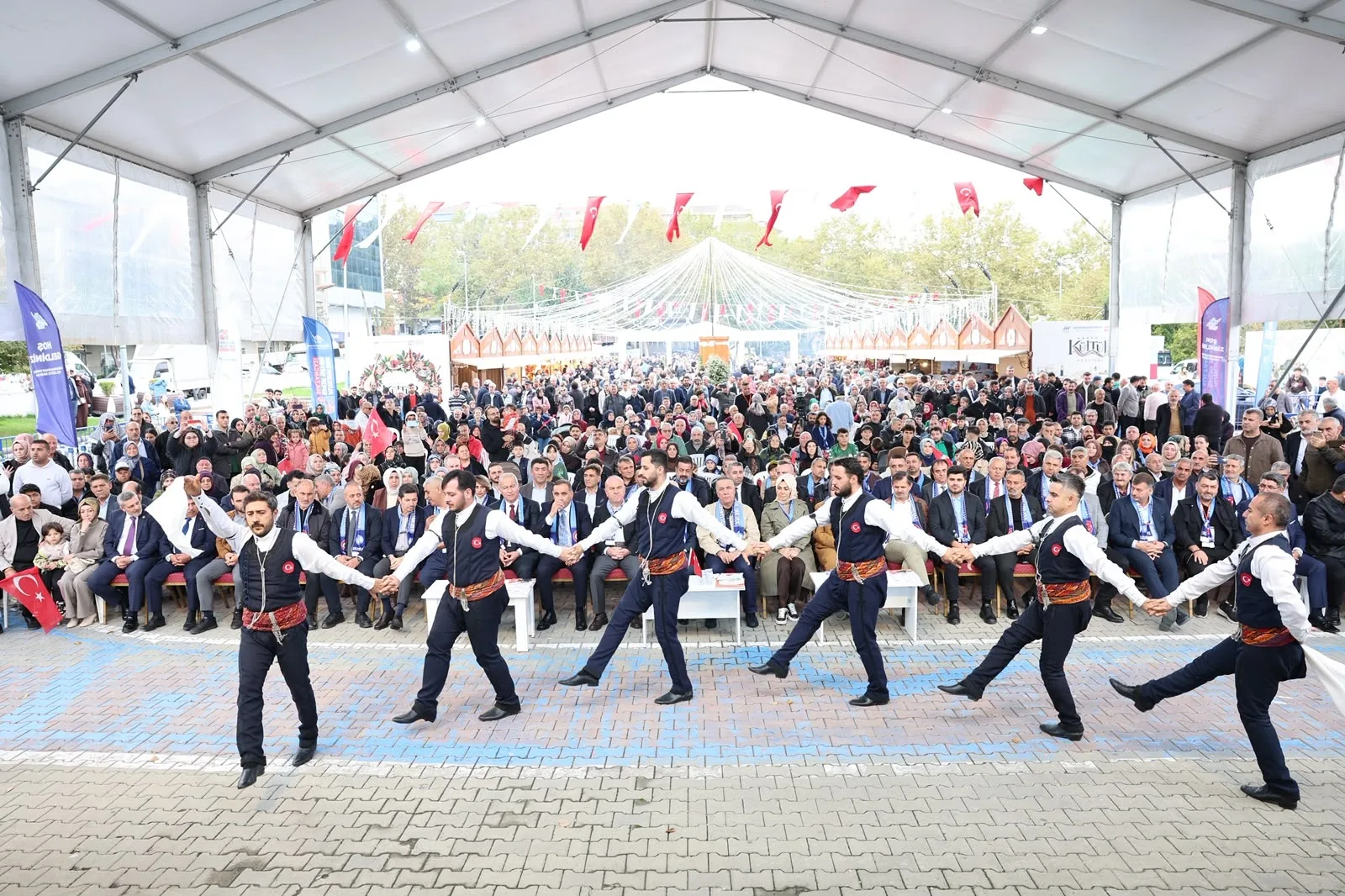 Sultangazi’de Anadolu Festivali Erzurum ile devam ediyor