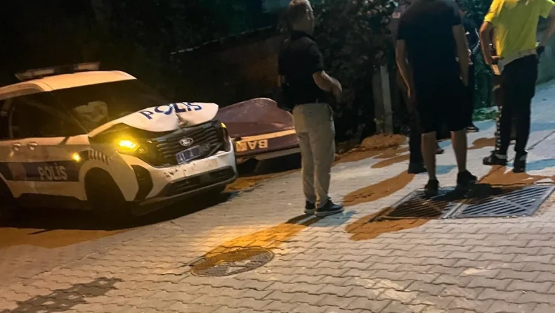 Şüphelileri takip eden ekip aracı kazaya karıştı; 1 polis yaralı
