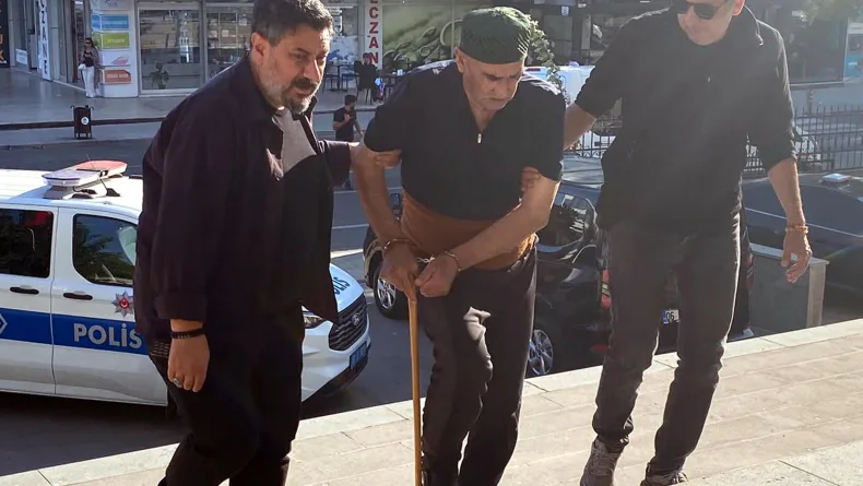 Tartıştığı eşini öldürüp, sabaha kadar başında bekledi (2)