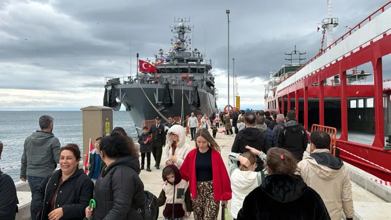 TCG Işın, Tekirdağ'da ziyarete açıldı