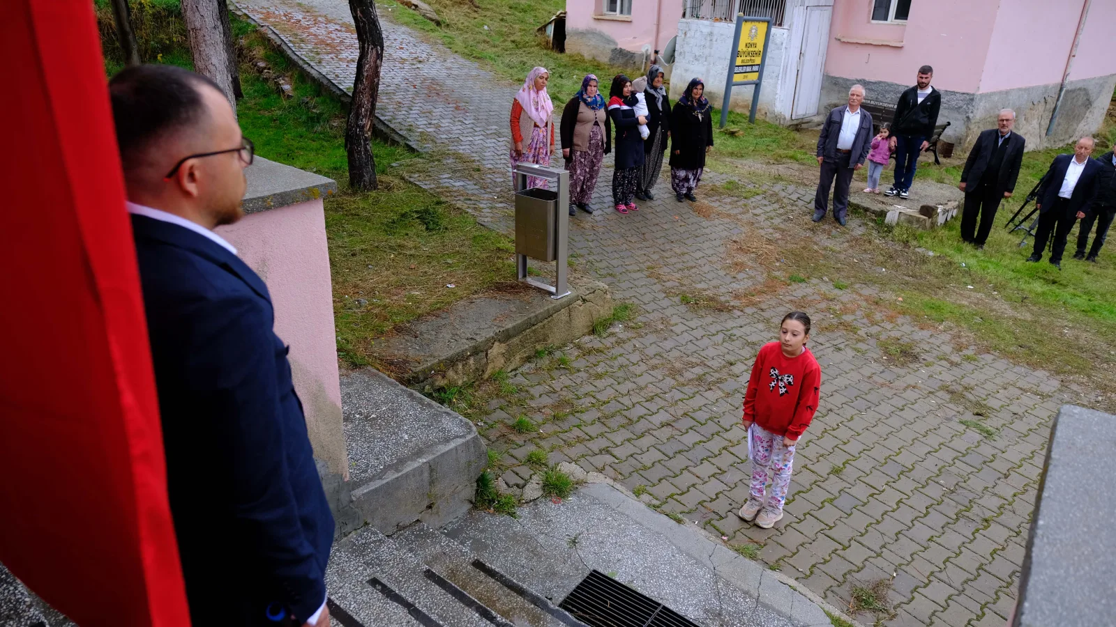 Tek öğrencisi olan okulda tören; ‘İşte Cumhuriyet tam olarak budur’