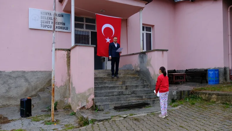 Tek öğrencisi olan okulda tören; ‘İşte Cumhuriyet tam olarak budur’