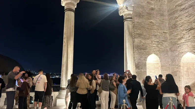 Topkapı Sarayı’nda gece ziyaretlerine yaz sezonunda 32 bine yakın kişi katıldı