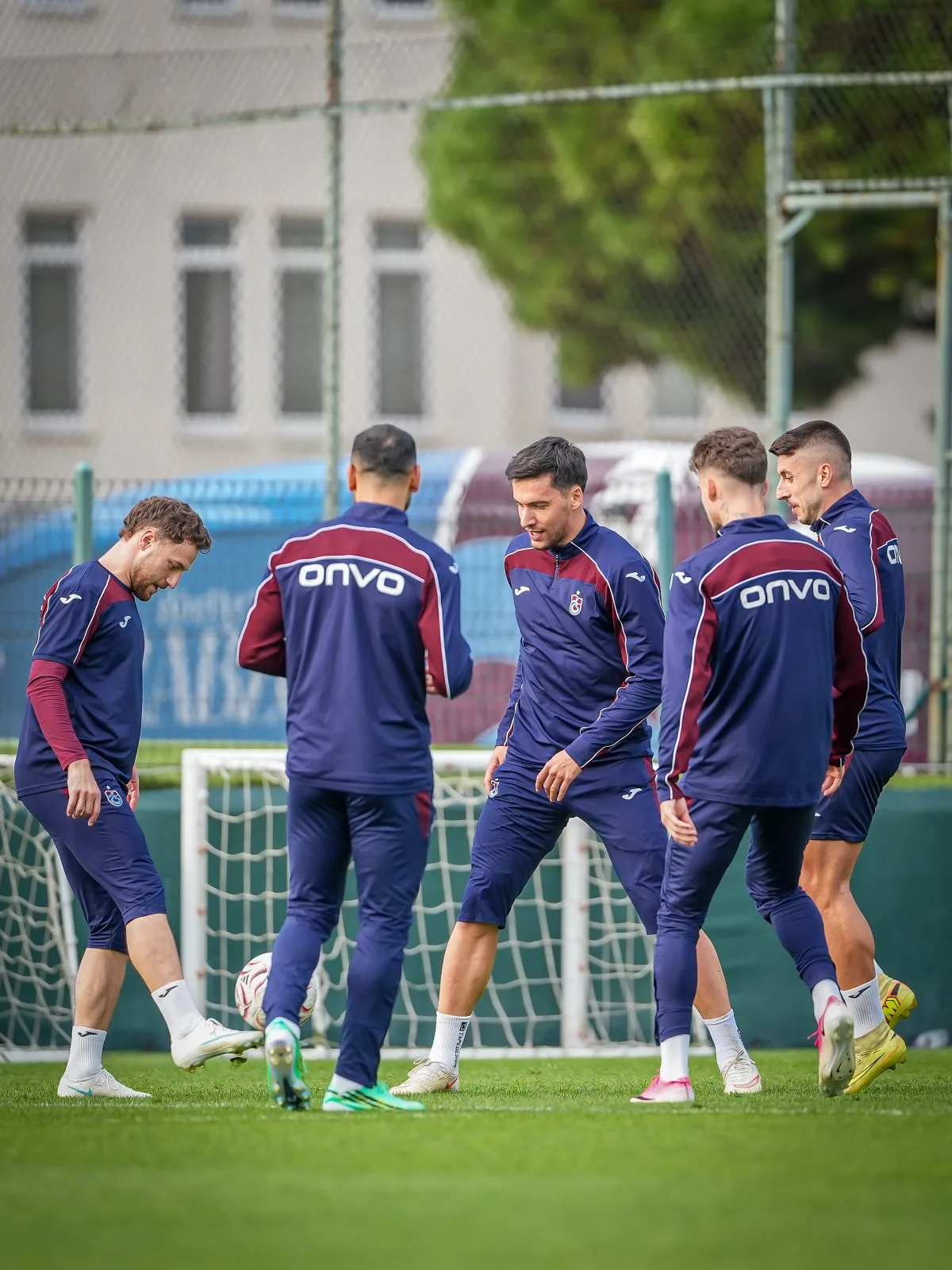 Trabzonspor, Çaykur Rizespor maçı hazırlıklarını sürdürdü