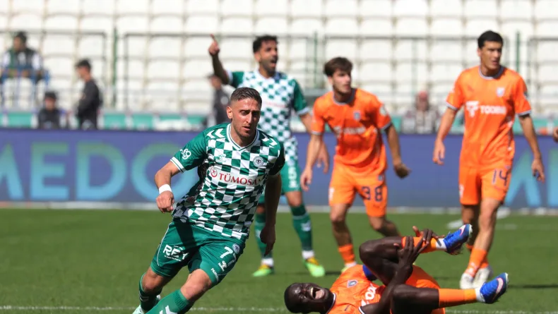 TÜMOSAN Konyaspor - İstanbul Başakşehir FK/ fotoğraflar