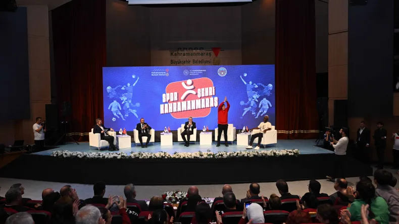 Türk futbolun efsane isimleri Kahramanmaraş’ta buluştu