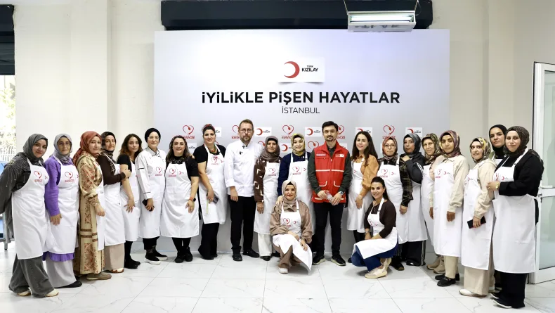 Türk Kızılay Diyarbakırlı kadınları ünlü şeflerle buluşturdu