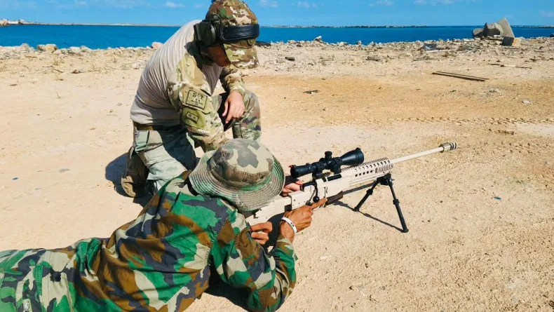 Türkiye-Libya SAT Timi, Libya Deniz Özel Kuvvetler Eğitim Merkezi Komutanlığı'nda eğitim veriyor