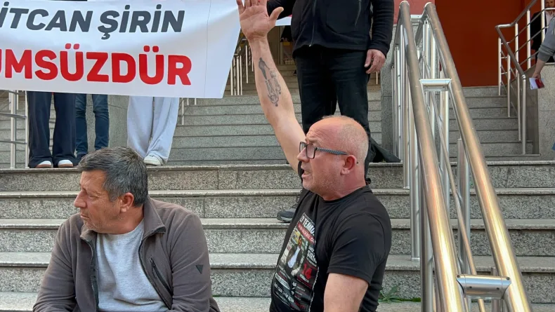 Ümitcan'ın bıçaklanarak öldürülmesine ilişkin davada 5 sanığa hapis cezası