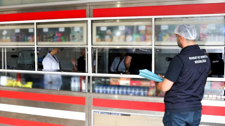 Ümraniye Belediyesi’nden okul kantinlerinde denetim