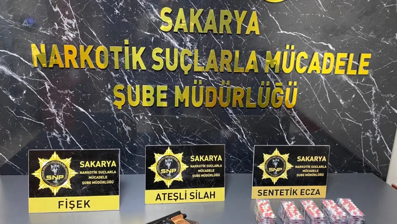 Uyuşturucu operasyonunda 2 şüpheli tutuklandı