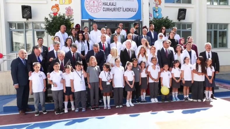 Vali Gül, ilk ders zilini çaldı