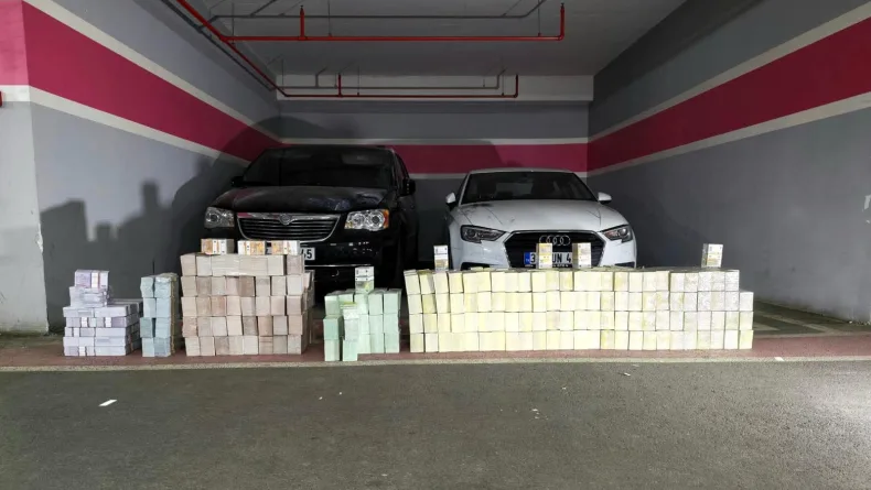 'Vanlı Kara Haydar'ın araçlarında 934 milyon TL'lik döviz bulundu: 1 gözaltı