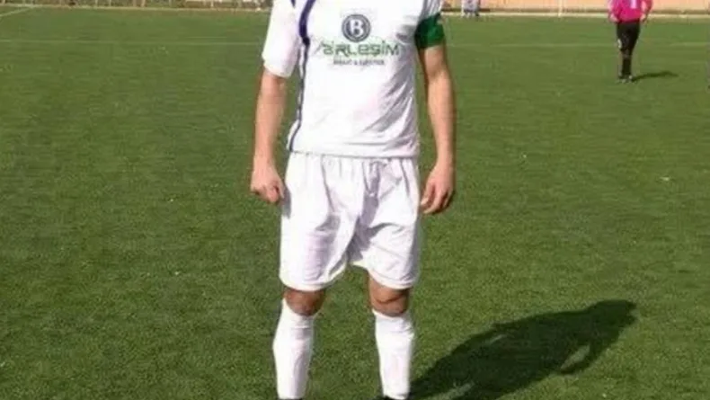 Veteran futbolcu, turnuva için geldiği Antalya’da sahilde yürürken kalp krizi geçirip öldü