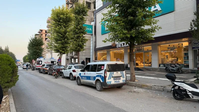 Yalnız yaşadığı evinde ölü bulundu