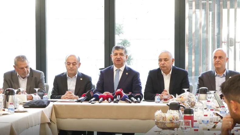 Yeni Partili Karabat: Milletvekillerinden alınan aidatlar grup kararıyla iade edilmiştir