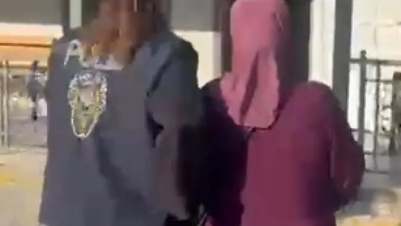 Yola düşen altın dolu keseyi alan kişi yakalandı