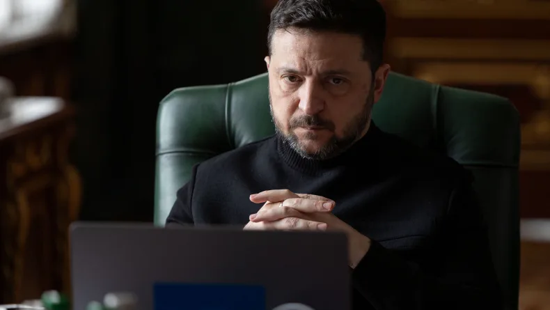 Zelenskiy: Rusya'nın füze ve İHA saldırılarında 25 kişi öldü, 100 kişi yaralandı