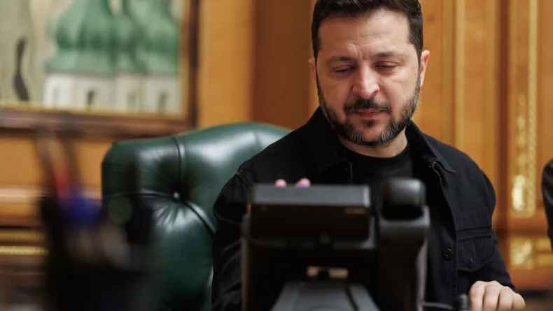 Zelenskiy: Rusya'nın saldırılarında 28 trafo merkezi hasar gördü