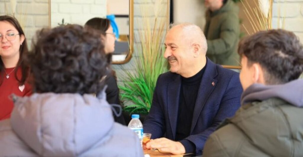 Başkan Büyükgöz: Gençlik bizim için önemli