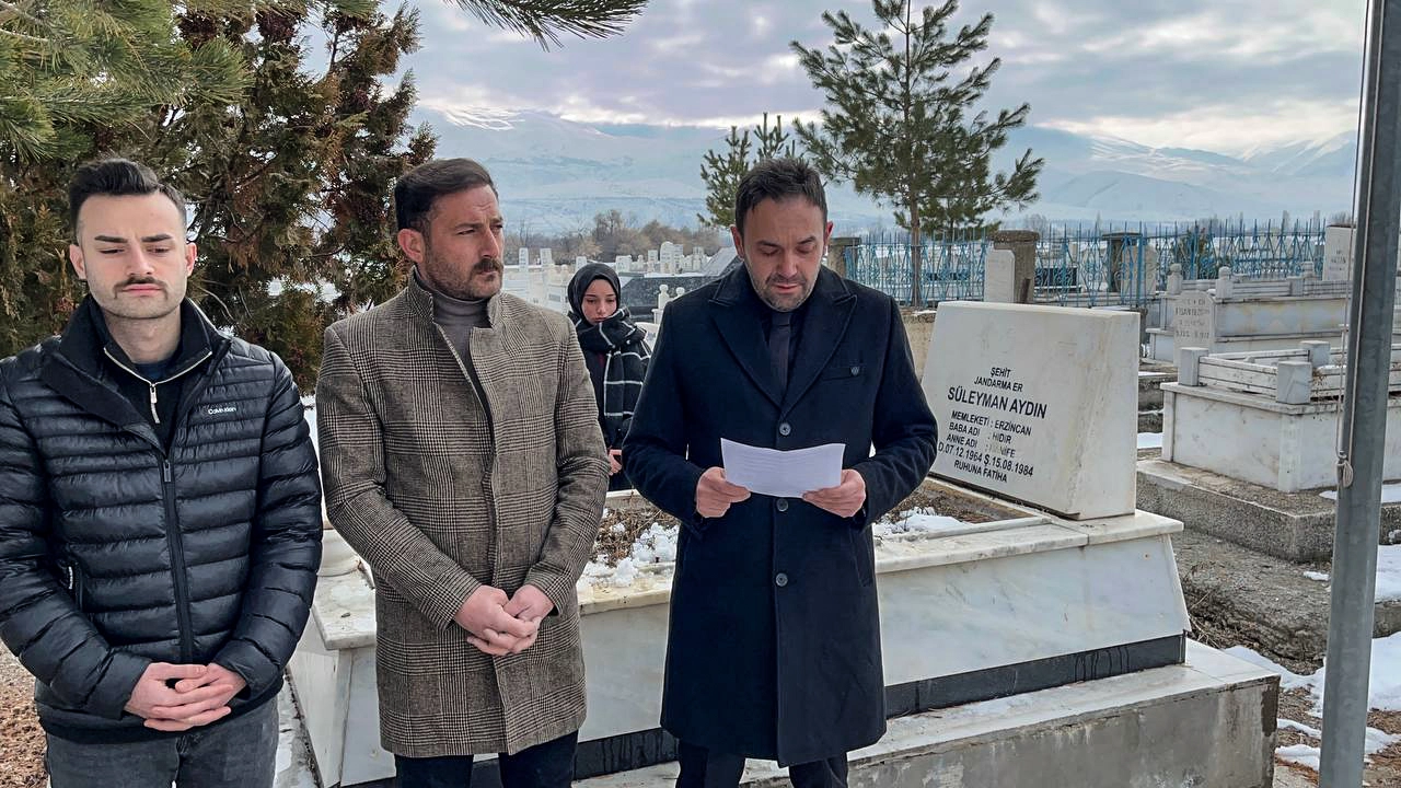 Erzincan Zafer Partisi'nden Şehit Süleyman Aydın'ın kabrine ziyaret