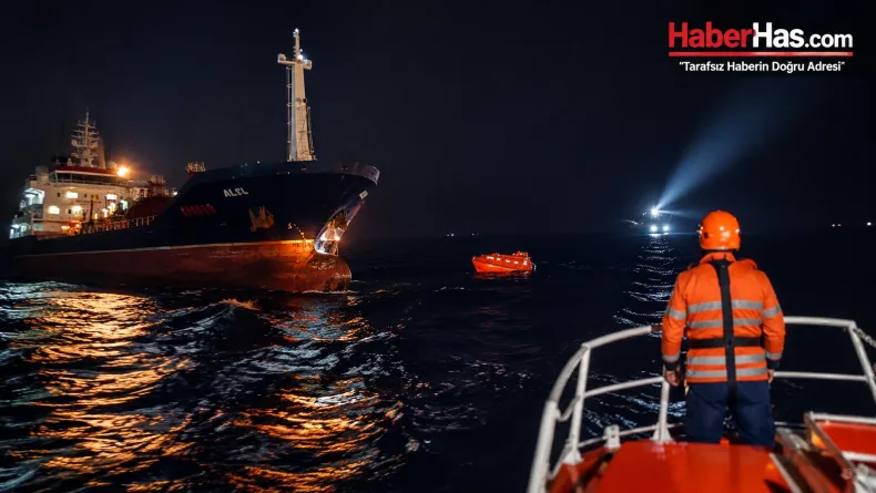 Marmara’da Gece Yarısı Gemi Faciası! 10 Personelden Haber Alınamıyor