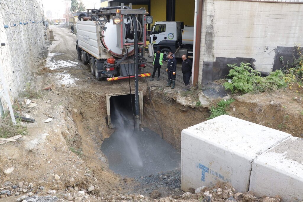 Ordu Büyükşehir Belediyesi 456 araç, 560 personel ile karla mücadeleye hazır