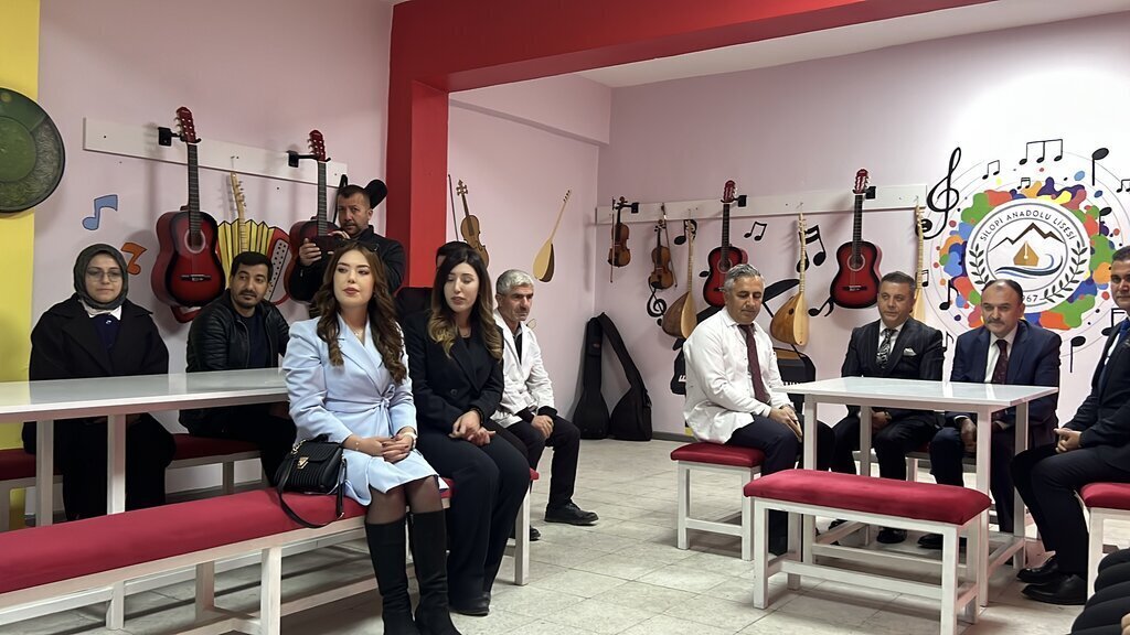 Silopi’de Müzik Atölyesi açılışı yapıldı