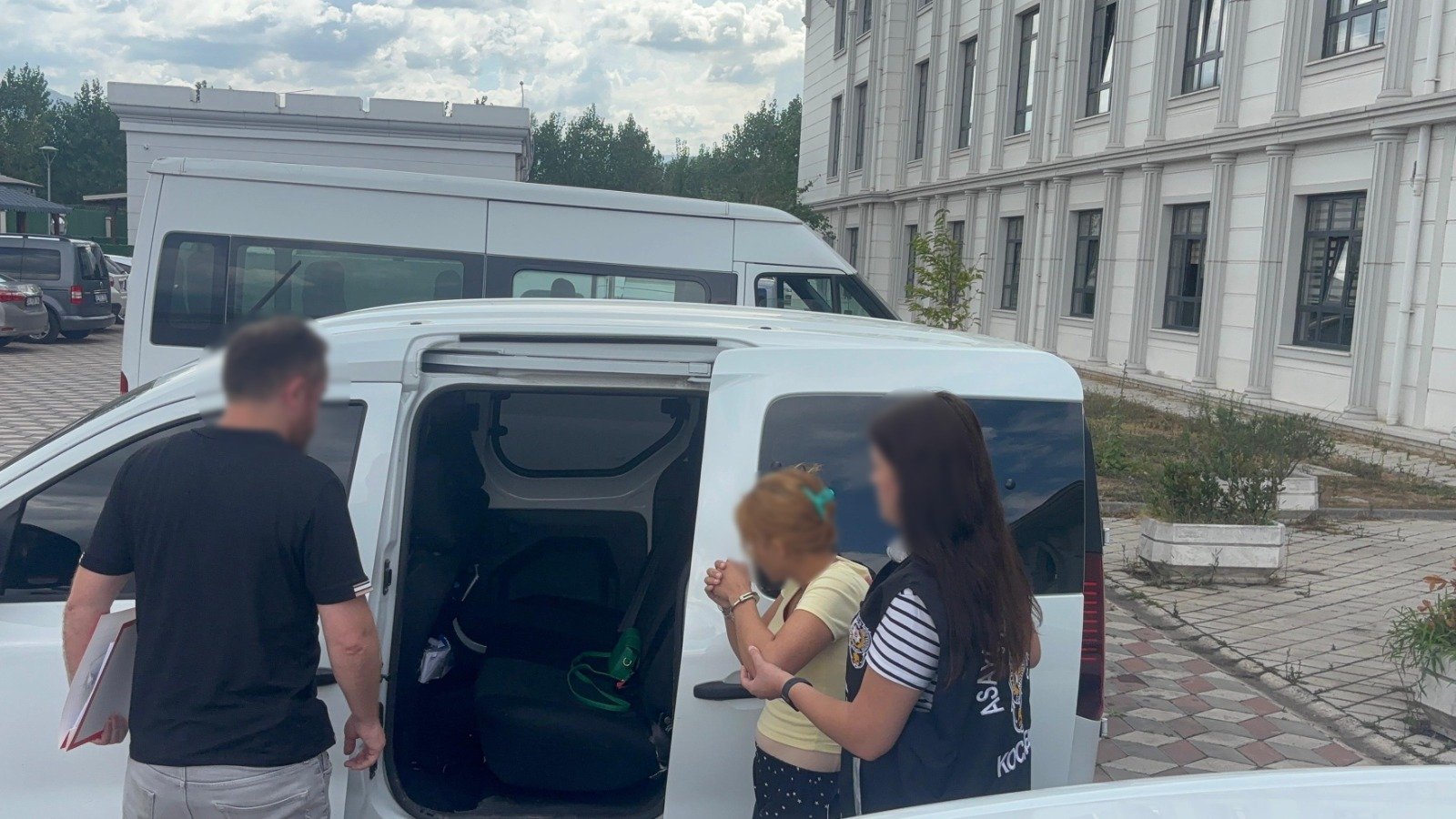 144 SUC KAYDI OLAN HIRSIZLAR GIRDIKLERI 904283 268635